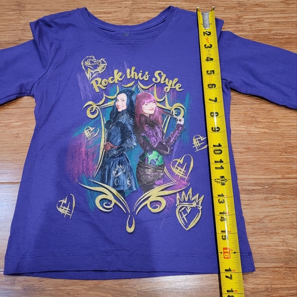 Disney Store Descendants Longsleeve Shirt Top Girls Size 5/6 - Picture 3 of 10